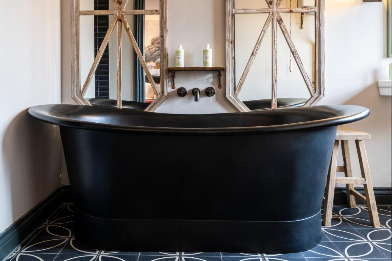 The Double Red Duke, Cotswolds Hotell Witney Exteriör bild