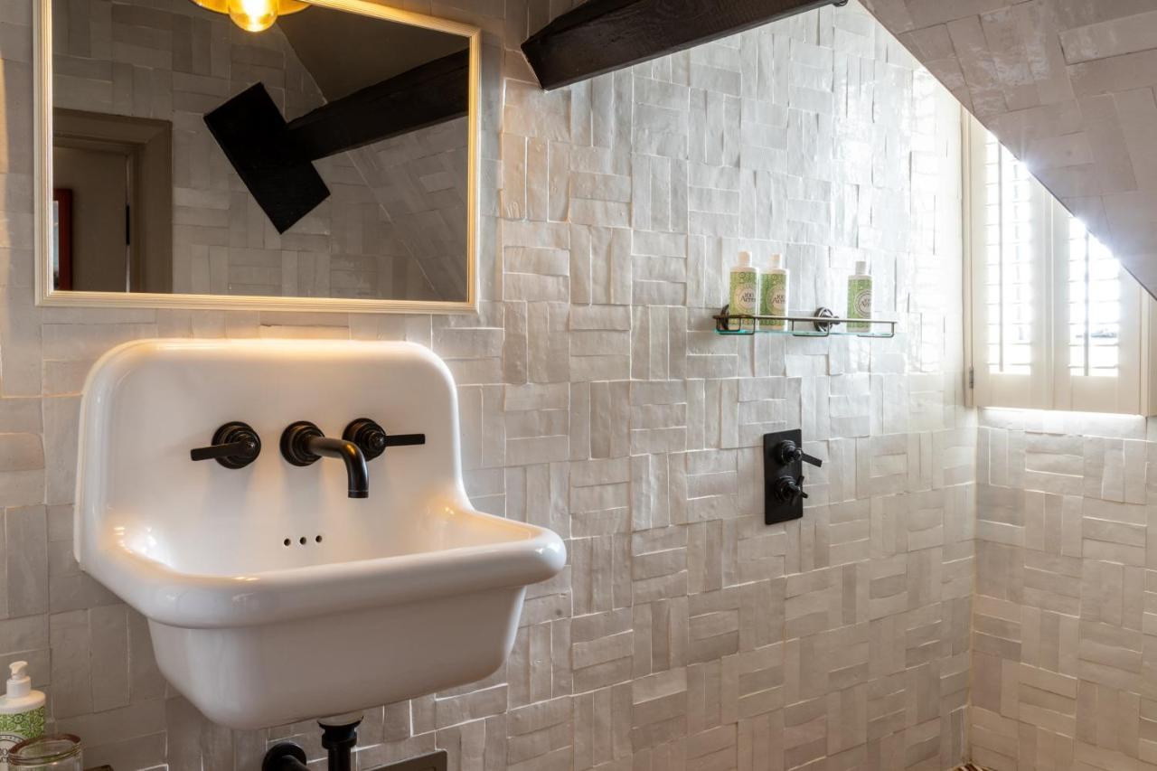 The Double Red Duke, Cotswolds Hotell Witney Exteriör bild